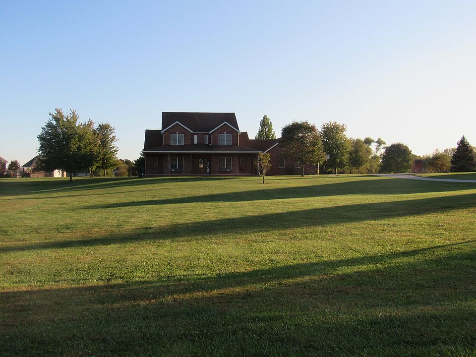 1st image of 6 Heritage Trl