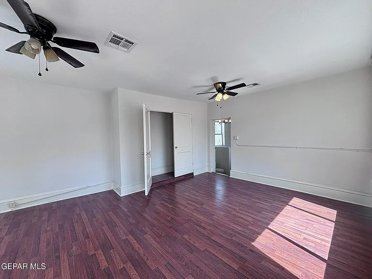 215 W Rio Grande Ave — Photo 21