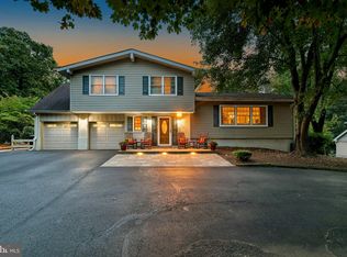 2315 Fairway Rd, Huntingdon Valley, PA 19006