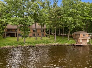 N3635 Tipperary Rd, Poynette, WI 53955