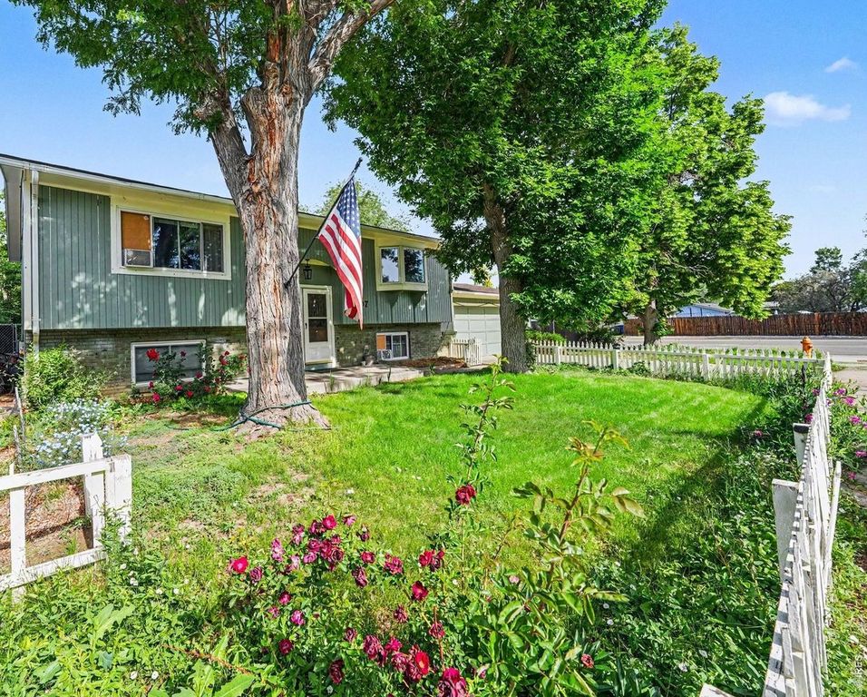 707 S Del Norte Ave