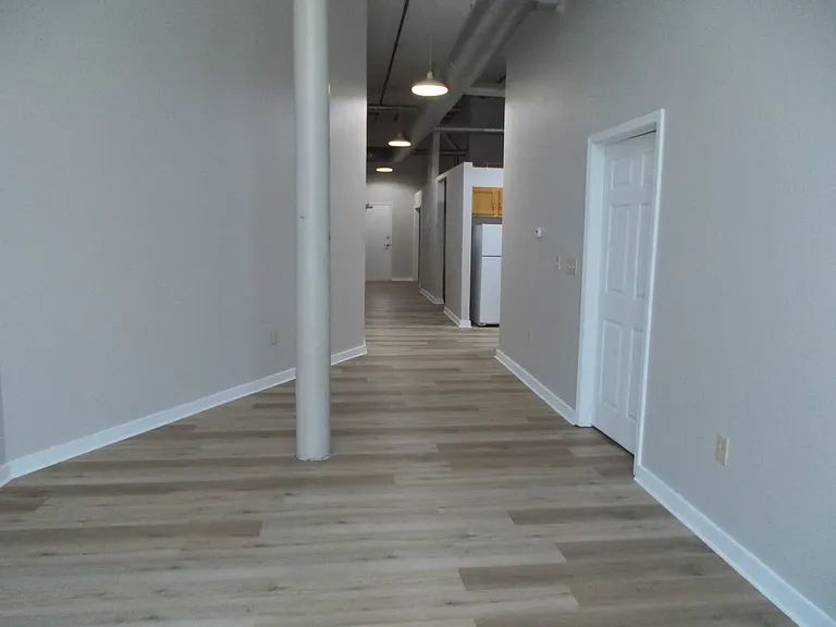 216 N 4th St — Photo 2