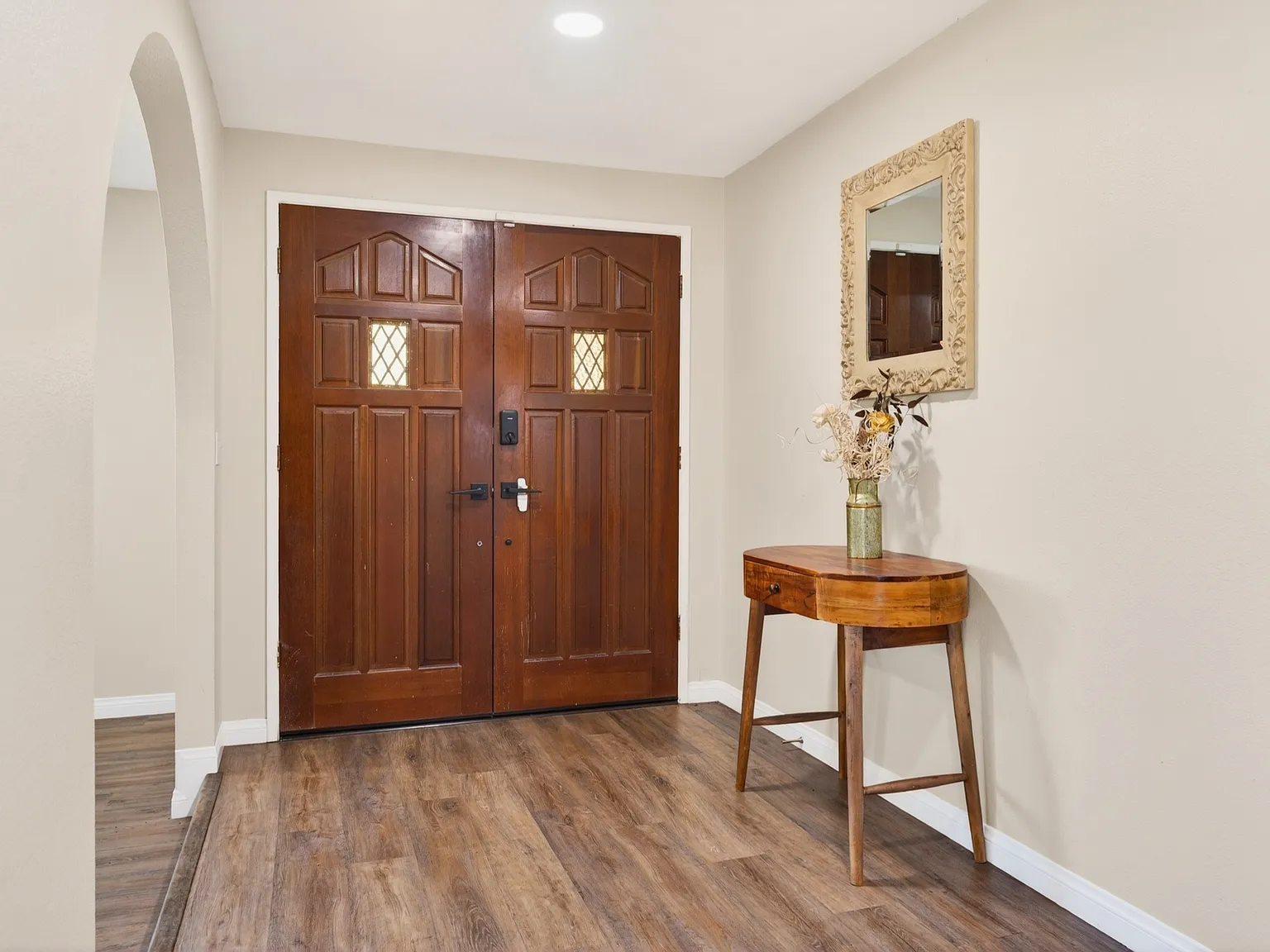 5 bed, 2800 sqft, $5,000 — Photo 4
