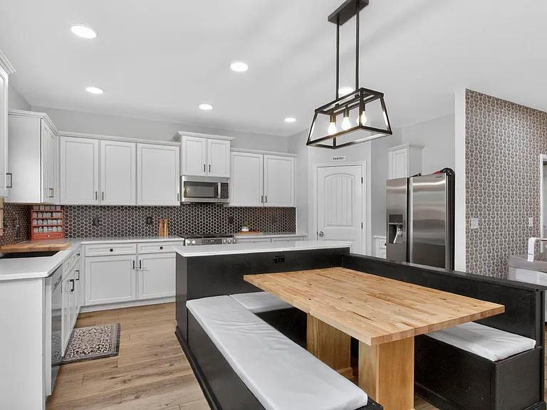 4000 Corey Ct — Photo 14