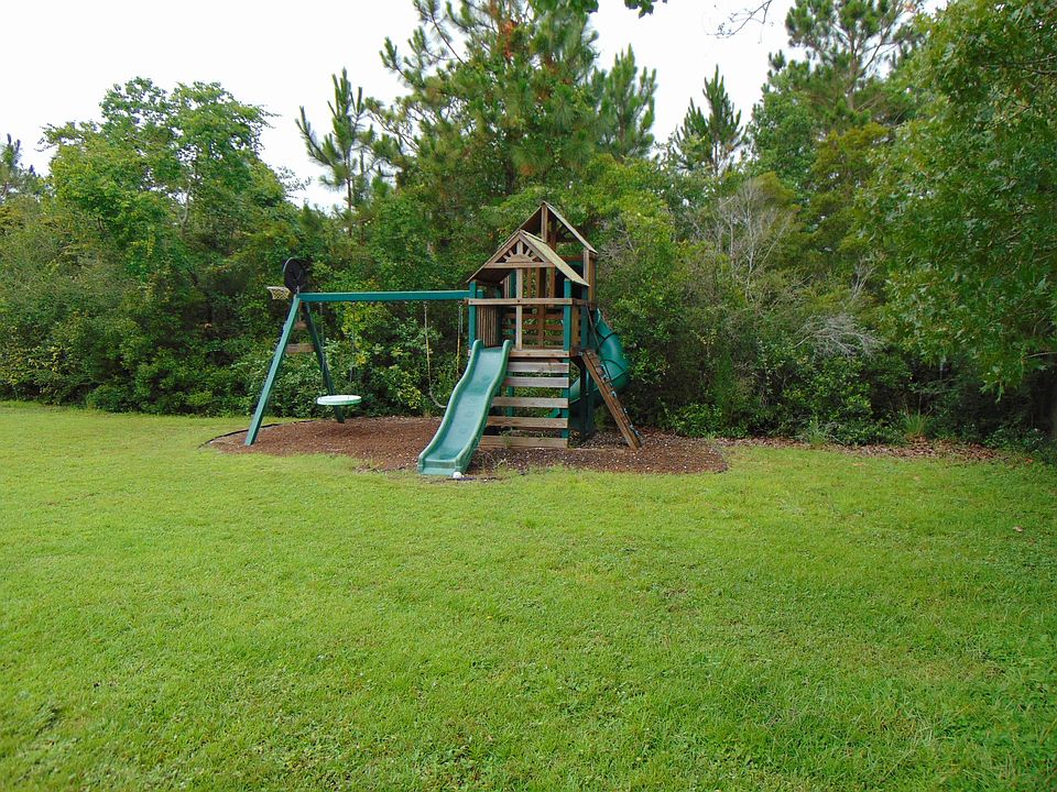 2nd image of 2509 Sawgrass Way