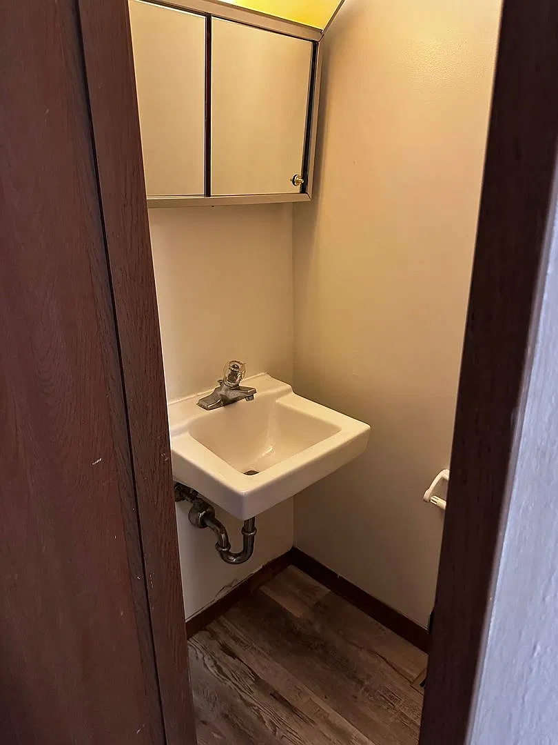 2346 S Burberry Lane — Photo 4