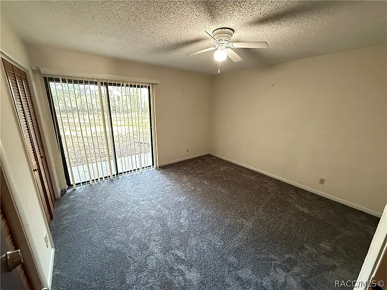 2316 Colby St — Photo 6