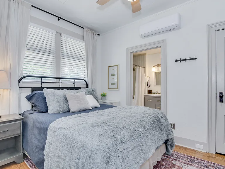 2208 Central Ave #2 — Photo 13