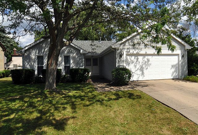 1st image of 940 Cooper Ct