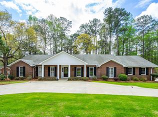 4832 Oxford Rd, Macon, GA 31210