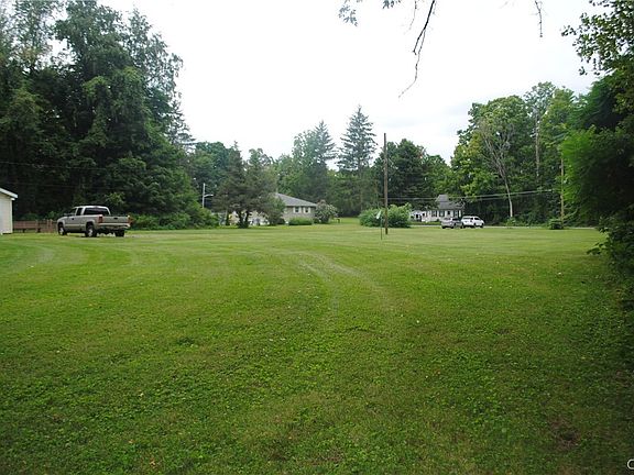5th image of 444 Fyler Rd