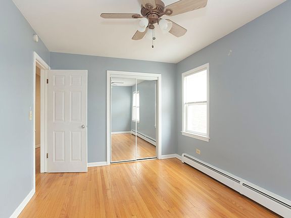 3rd image of 5891 N Elston Ave Floor 1