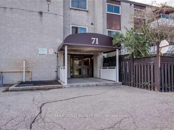 71 Vanier Dr, Kitchener, ON