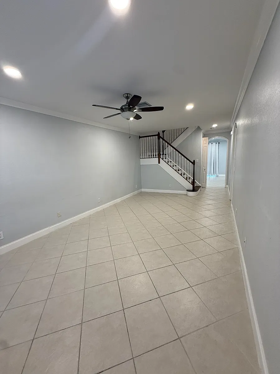 Building Photo - 81 Legacy Ct