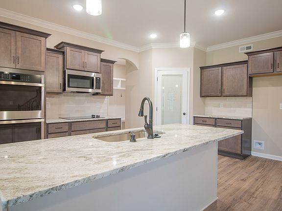 5th image of 252 Autumnwood Farms Lot 252