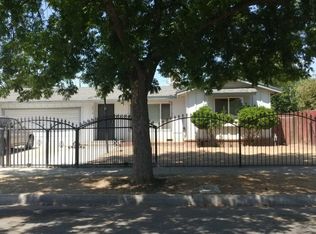 2014 S Backer Ave, Fresno, CA 93702