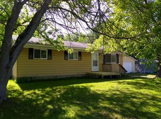 594 Holiday Dr, Bellaire, MI 49615