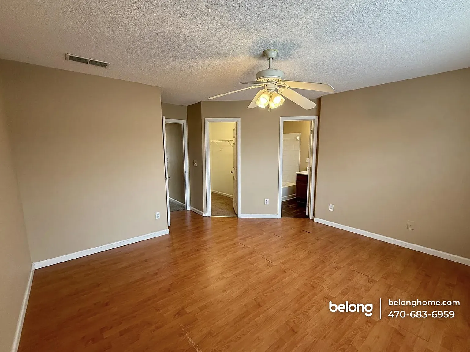 3 bed, 2.5 bath, 1440 sqft, $1,675 — Photo 4