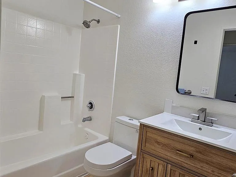 1540 Belmont Park Rd — Photo 17