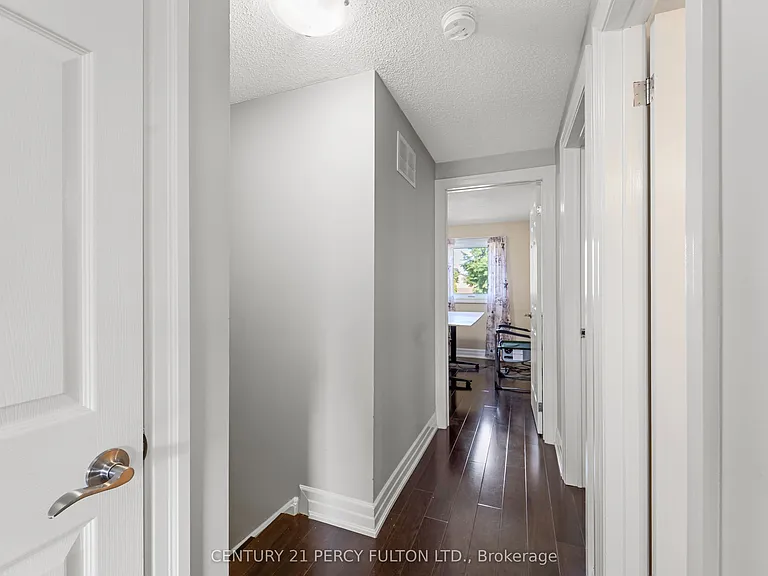 55 Chalmers Cres — Photo 15