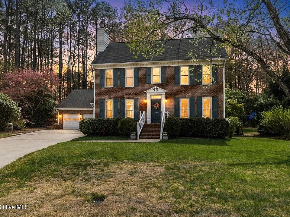1st image of 1009 Charred Oak Circle