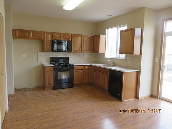 4th image of 558 W Galeton Dr