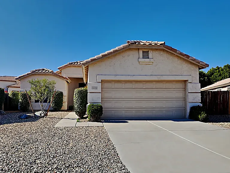 11033 W Granada Rd — Photo 1