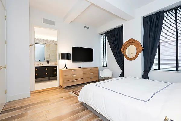 Rented by CMB Realty, LLC | media 3