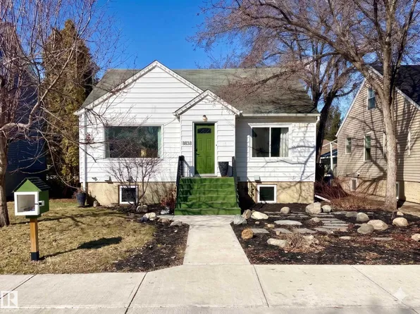 6036 106th St NW, Edmonton, AB T6H 2T7