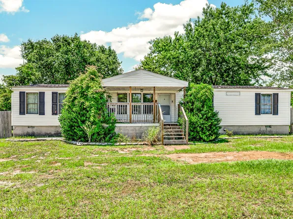 171 Oyster Lane, Hubert, NC 28539