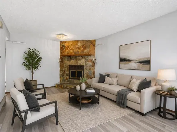 56 N Pinecliff Close NE, Calgary, AB T1Y 4N5