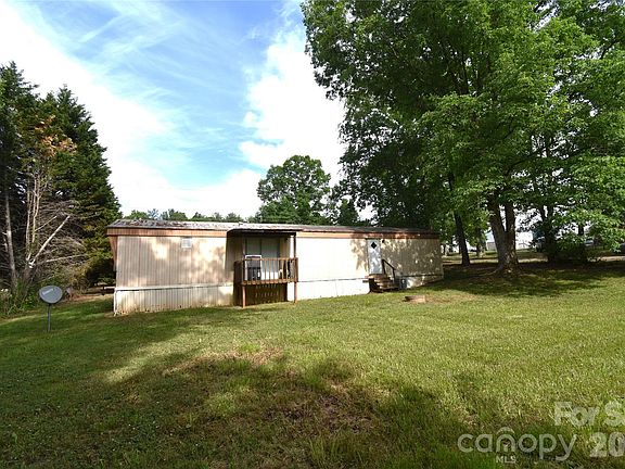 3rd image of 3549 Boyette Rd