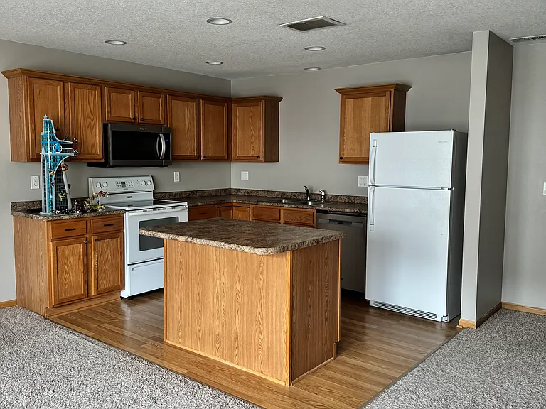 3032 SW Arlan Ln — Photo 5
