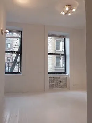 Rented by Aventana | media 74