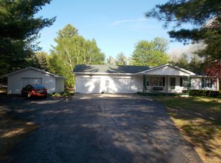10208 Upper Mograin Rd, Cheboygan, MI 49721