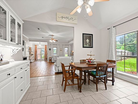 5th image of 43267 Sycamore Bend Ave