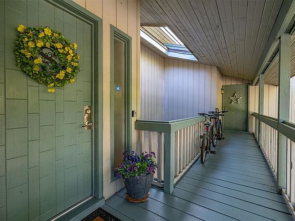 4th image of 3558 CAMELOT DRIVE #3558