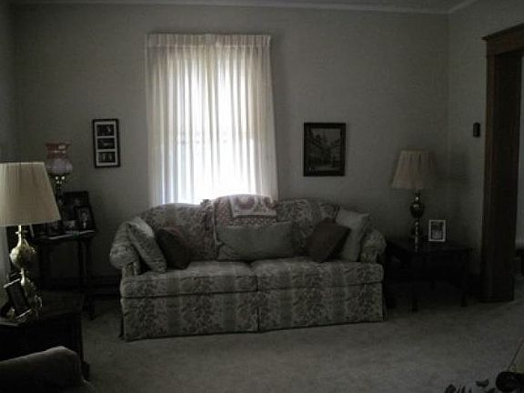 3rd image of 714 North St