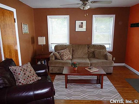 4th image of 205 Kimber Ave