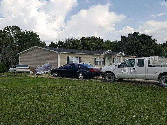 3rd image of 168 Cambridge Dr
