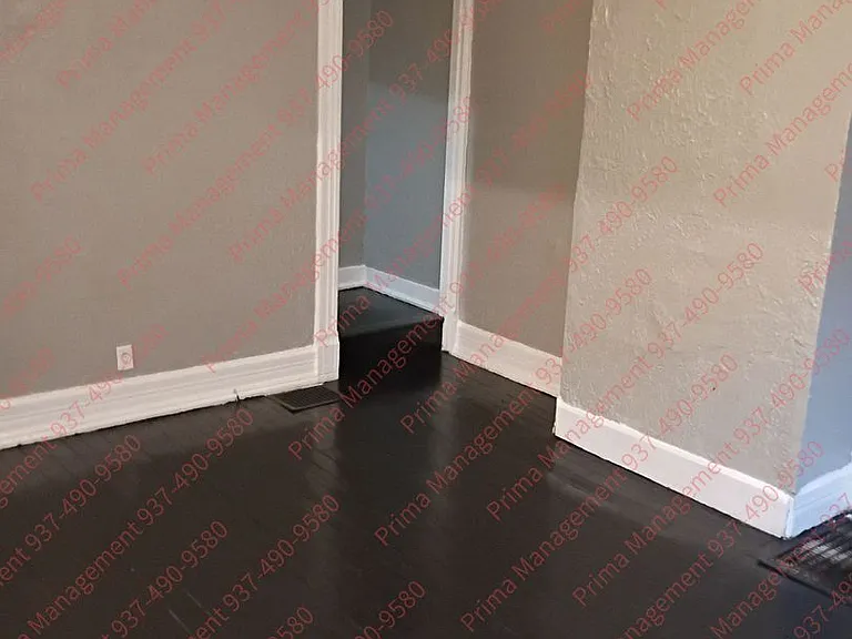 2305 E 3rd St — Photo 14