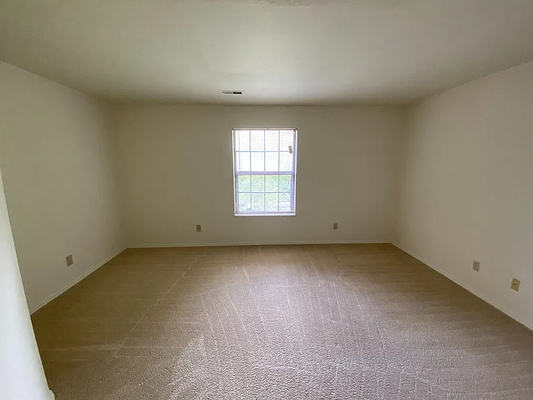 Summit Pointe — Photo 8