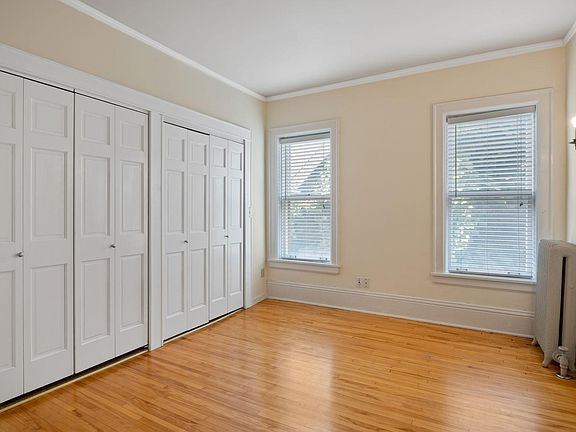 2nd image of 2621 Humboldt Ave S APT 4