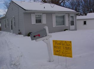 310 Maizefield Ave, Bloomington, IL 61701