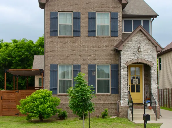 1561 Brockton Ln, Nashville, TN 37221
