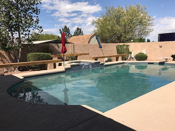 3rd image of 1510 Derby Dr
