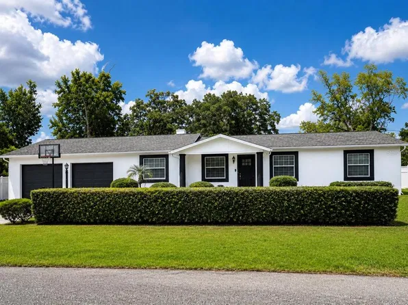 12505 HOLYOKE AVE, TAMPA, FL 33624