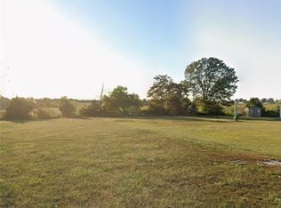 201 Hawkeye Ln #1, Harrison, AR 72601