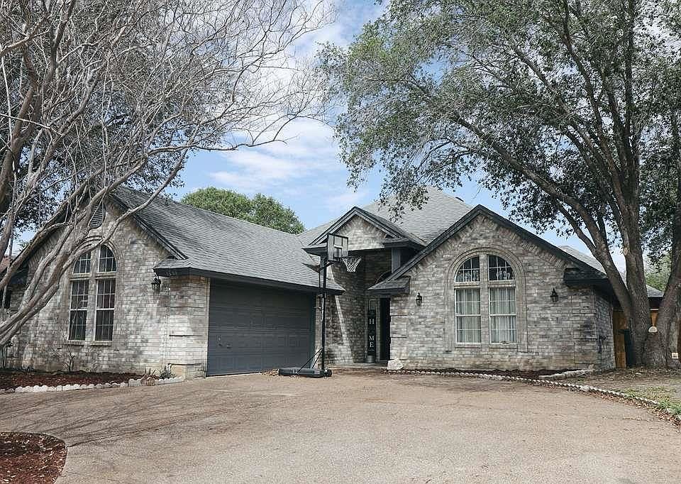 1st image of 1608 Sherwood Dr