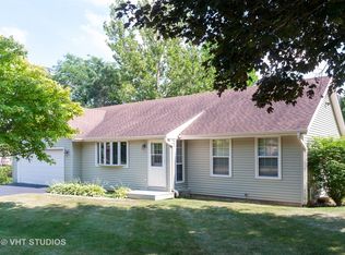 21481 W South Rd, Lake Zurich, IL 60047